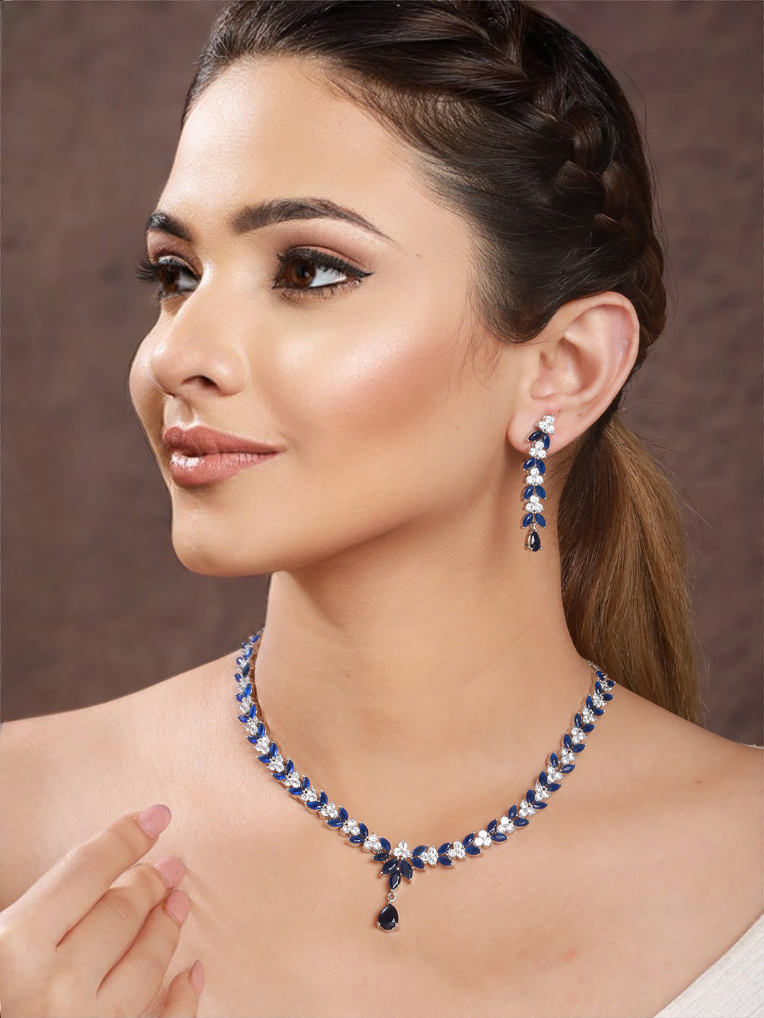 Silver Toned Blue AD Studded Necklace Set